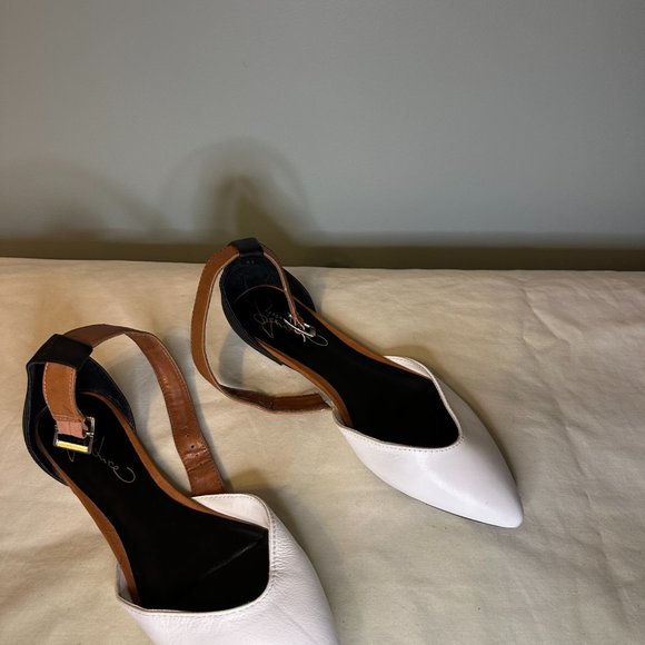 Report Signature Ladies Flat with ankle strap - Picture 6 of 9